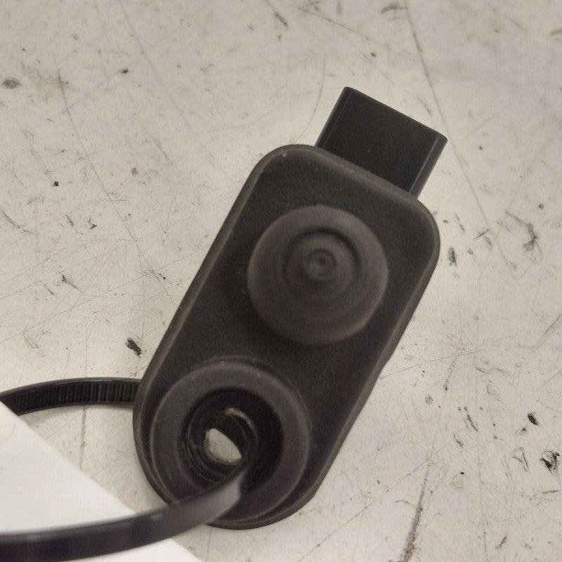 Mitsubishi Outlander   Door Ajar Switch Door Open Dome Light Switch  2