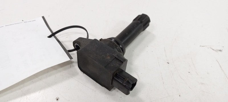 Ignition Coil Ignitor Fits 17-19 IMPREZA  OEM