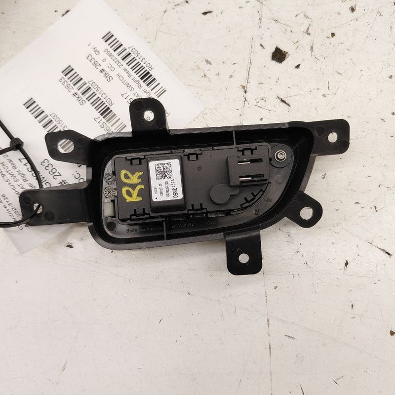 Cadillac CT6 Passenger Right Rear Heated Seat Switch {23223850} 2018 2