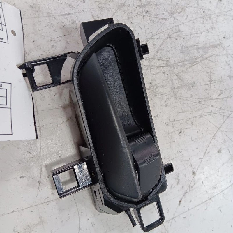 Nissan Kicks Door Handle Right Passenger Front Interior Inside  2021 2022 2023 2