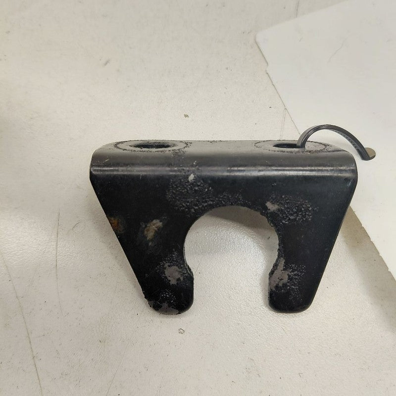 Nissan Versa Shift Cable Mount Bracket  1.6 2024 2023 2022 2021 OEM
