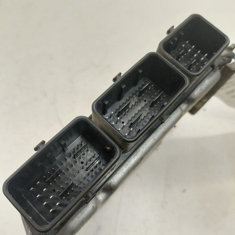 Engine ECM Electronic Control Module 2.5L VIN J 15-17 Nissan Rogue OEM