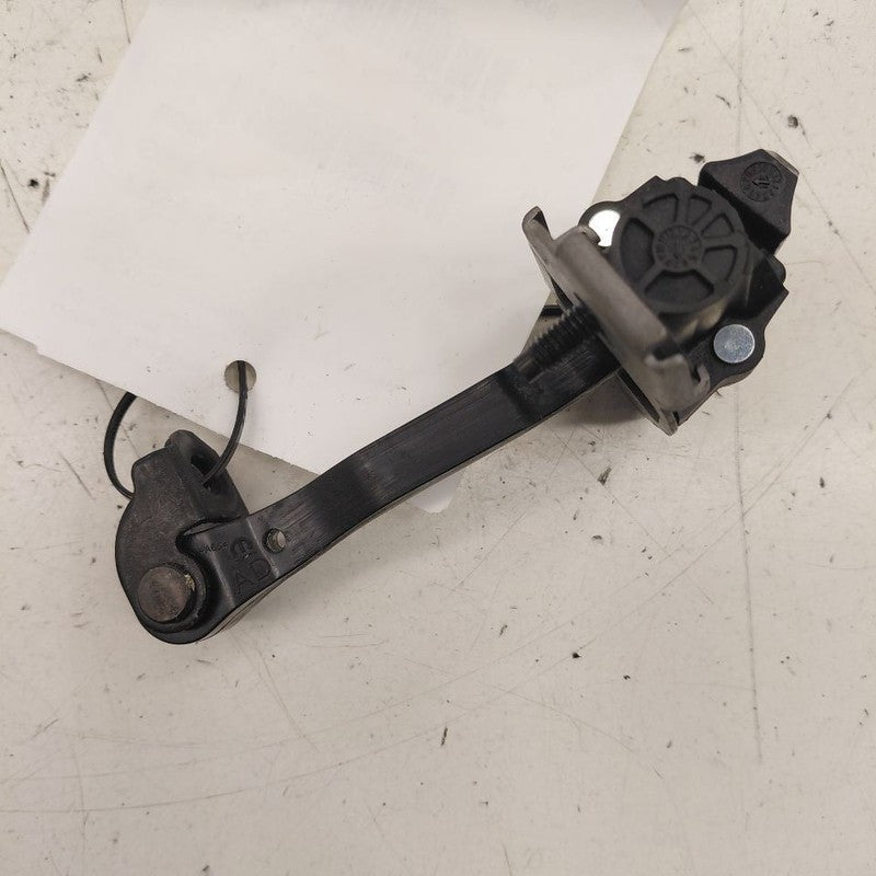 Fiat 500 X Model   Door Check Left Driver Front Hinge Stop Stopper Det