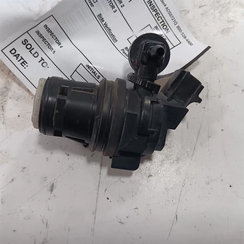 Kia Soul Windshield Washer Wash Fluid Reservoir Motor Pump Electric  2017 2018 2