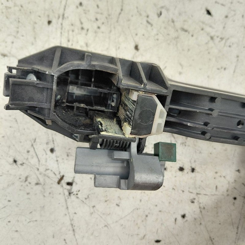Passenger Right Rear Door Handle Exterior Fits 17-22 Honda CR-V