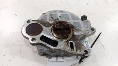 Volkswagen Golf Vacuum Pump 2010 2011 2012 2013 2014 OEM