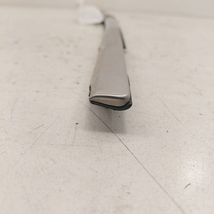 Jeep Cherokee Door Glass Window Weather Strip Trim Front Left Driver  
