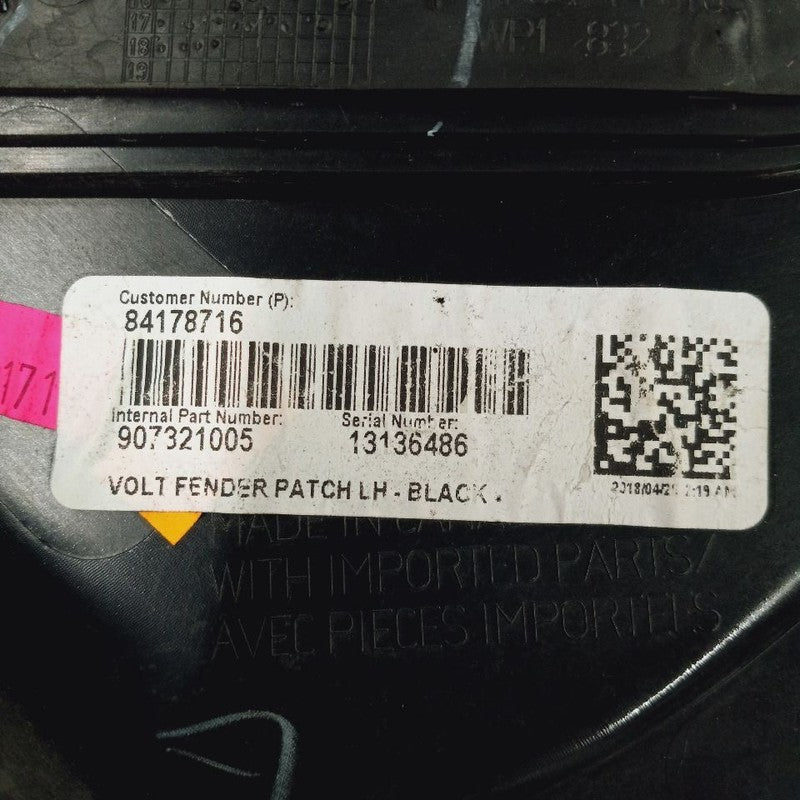 Chevy Volt Driver Left Front Fender Trim {23410380} 2019 2018 2017 201