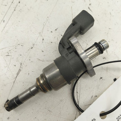 Fuel Injection Injector Fits 16-19 Chevy Volt