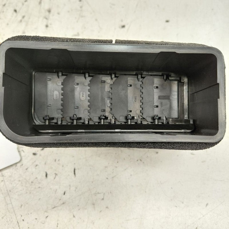 Cadillac CT6 Dash Air Vent Right Passenger  2018 2017 2016