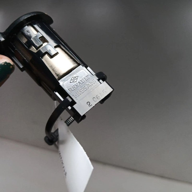 Nissan Rogue 12V Volt Port 2014 2015 2016 2017 2018 2019 2020