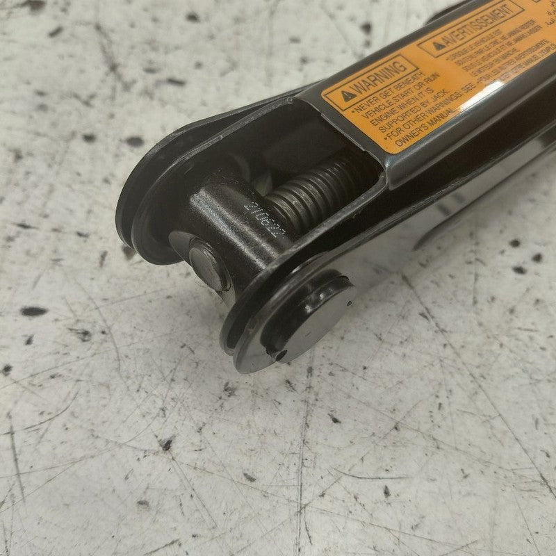 Nissan Rogue Spare Tire Changing Jack  2021 2022 2023