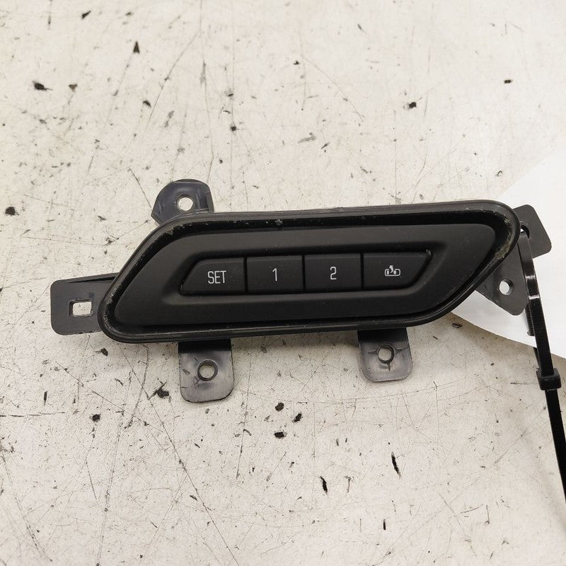 Cadillac CT6 Driver Left Seat Memory Switch  2018 2017 2016