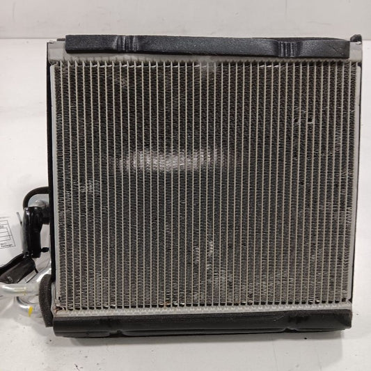 Air Conditioning AC Evaporator Fits 21-22 Ford Bronco Sport OEM