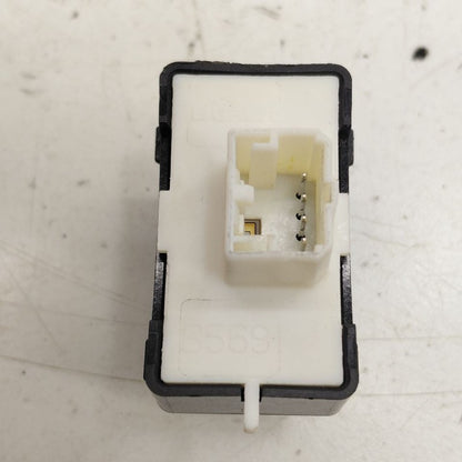 Fiat 500 X Model   Power Window Switch Right Passenger Front  2016 201