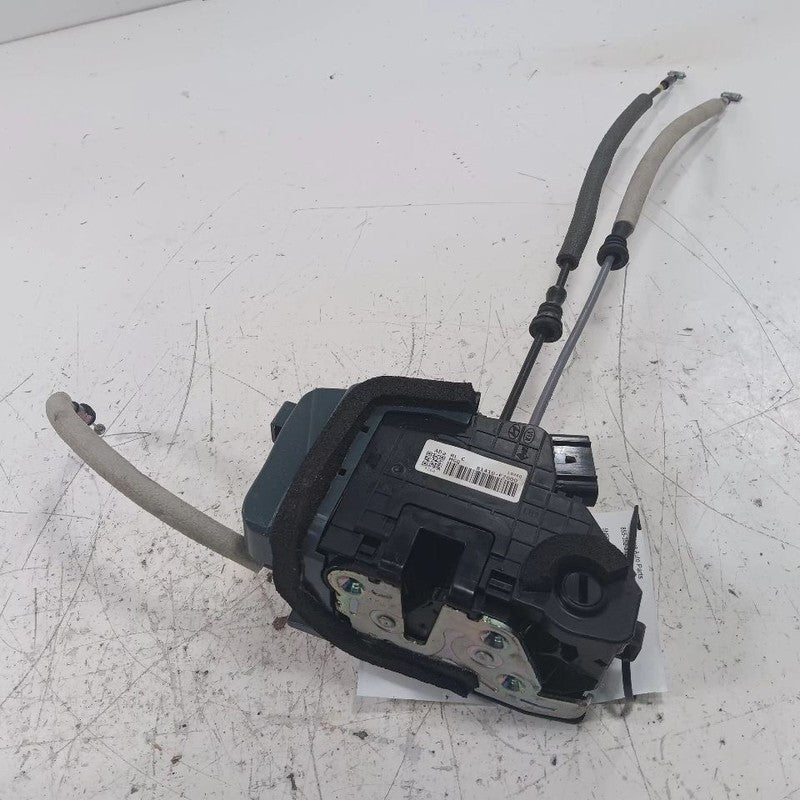 Hyundai Elantra Door Latch Lock Left Rear  2017 2018 2019 2020