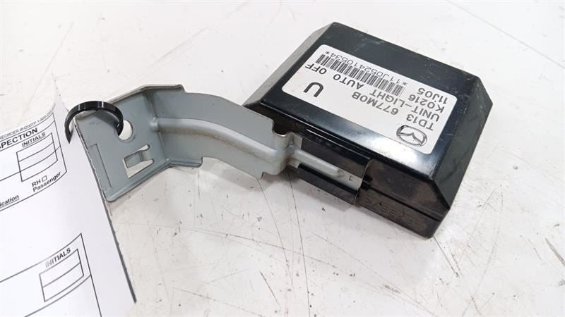 TD13677M0A Lamps Headlamp Control Right Hand Dash Fits 07-12 MAZDA CX-9 