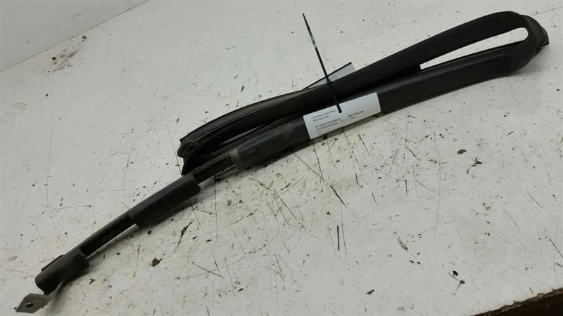 Nissan Sentra Door Glass Window Seal Rubber Gasket Left Rear Back 2006