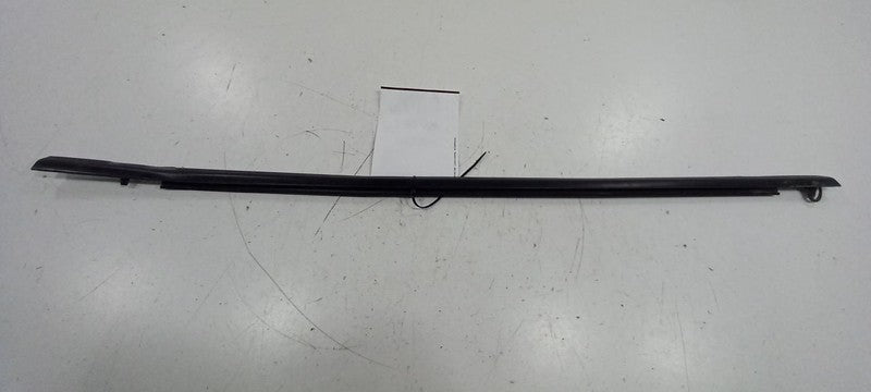 Subaru Forester Door Glass Window Weather Strip Trim Rear Right Passen