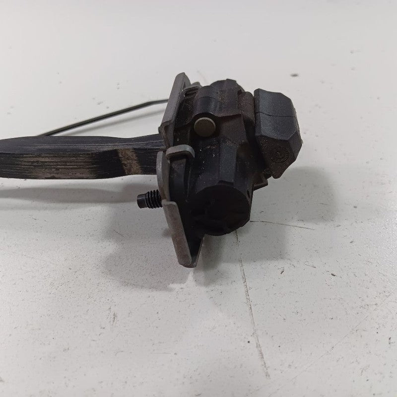 Fiat 500 Door Check Right Passenger Rear Hinge Stopper Detent  2016 20