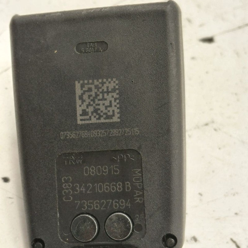 Fiat 500 X Model   Center Rear Back Seat Belt Buckle Latch 2016 2017