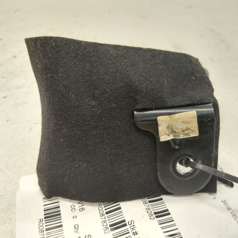 Hyundai Veloster Seat Belt Buckle Latch Left Driver Rear Back  2017 20
