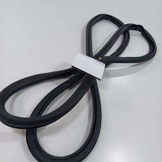 Buick Encore On Body Door Jamb Seal Front Right Passenger  2019 2018 2017