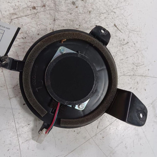 Fiat 500 Speaker Left Rear 2017 2016 2015 2014 2013 2012 OEM