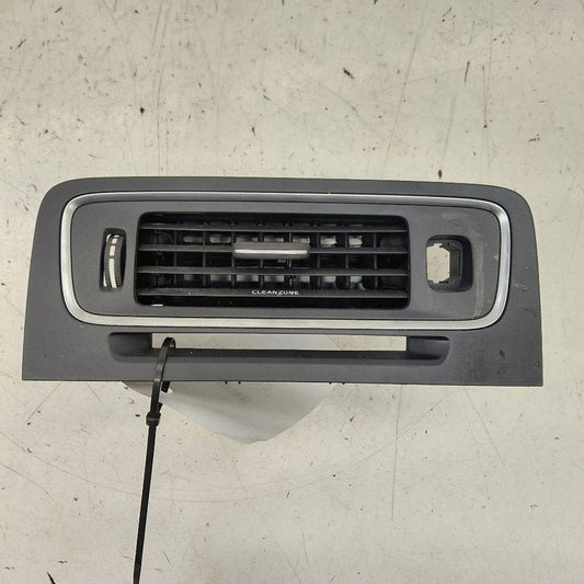 Volvo S60 Dash Air Vent Center Middle  2018 2017 2016