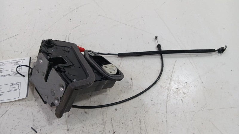 Buick Lacrosse Door Latch Lock Right Passenger Rear  2017 2018 2019