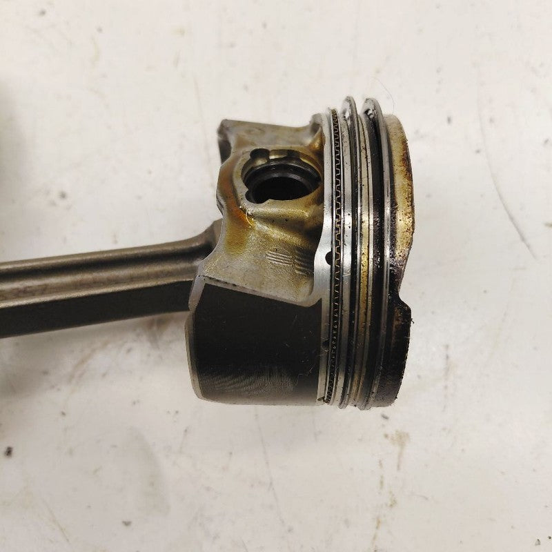 Chevy Volt Single Piston With Connecting Rod   1.5 2019 2018 2017 2016