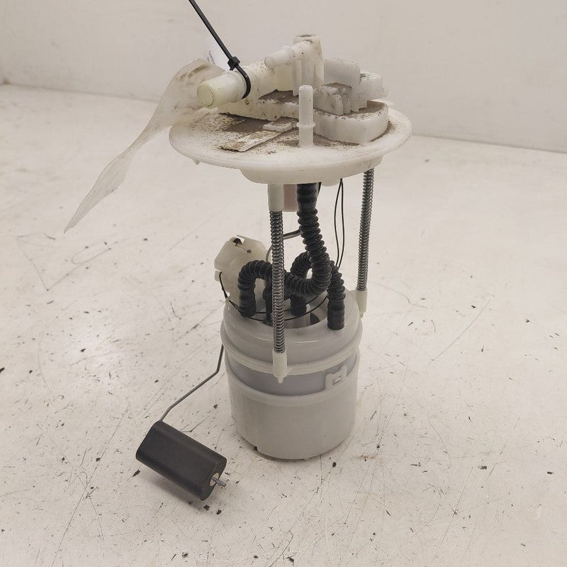 2018 Fiat 500 X Model Gas Fuel Pump