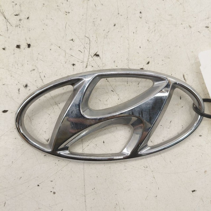 Hyundai Kona Trunk Lid Logo Emblem Badge Rear Back  2021 2020 2019
