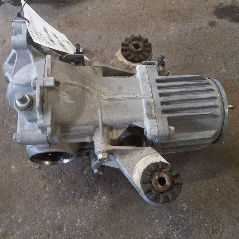 3501A114 Carrier Gasoline Rear Fits 07-20 Mitsubishi Outlander