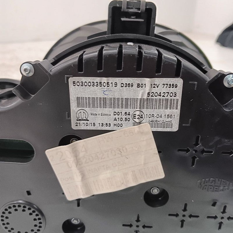 Speedometer Gauge Cluster 4 Door X Model Lounge Fits 16-17 FIAT 500 OE