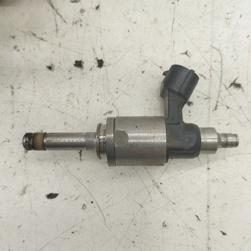 Lower Fuel Injection Injector Fits 16-22 Lexus RX350