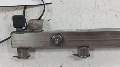 Chevy Volt Fuel Rail Injection Injector Mount Bar  2011 2012 2013 2014