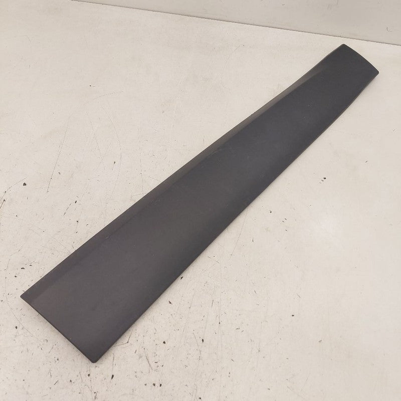 Jeep Cherokee Door Molding Trim Strip Right Passenger Side Front  2019