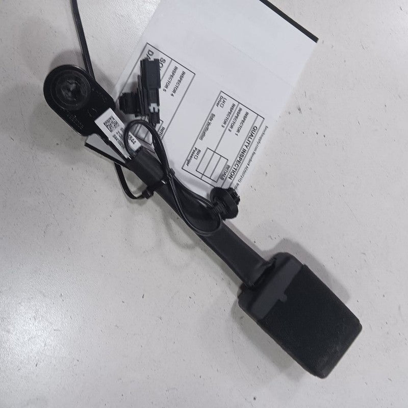 Driver Left Front Seat Belt Buckle Latch Fits 20-23 Buick Encore GX