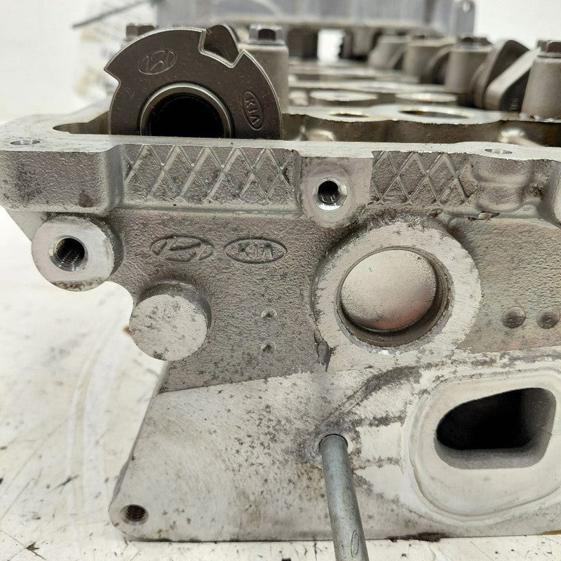 Engine Cylinder Head 2.4L Fits 17-22 Kia Sportage