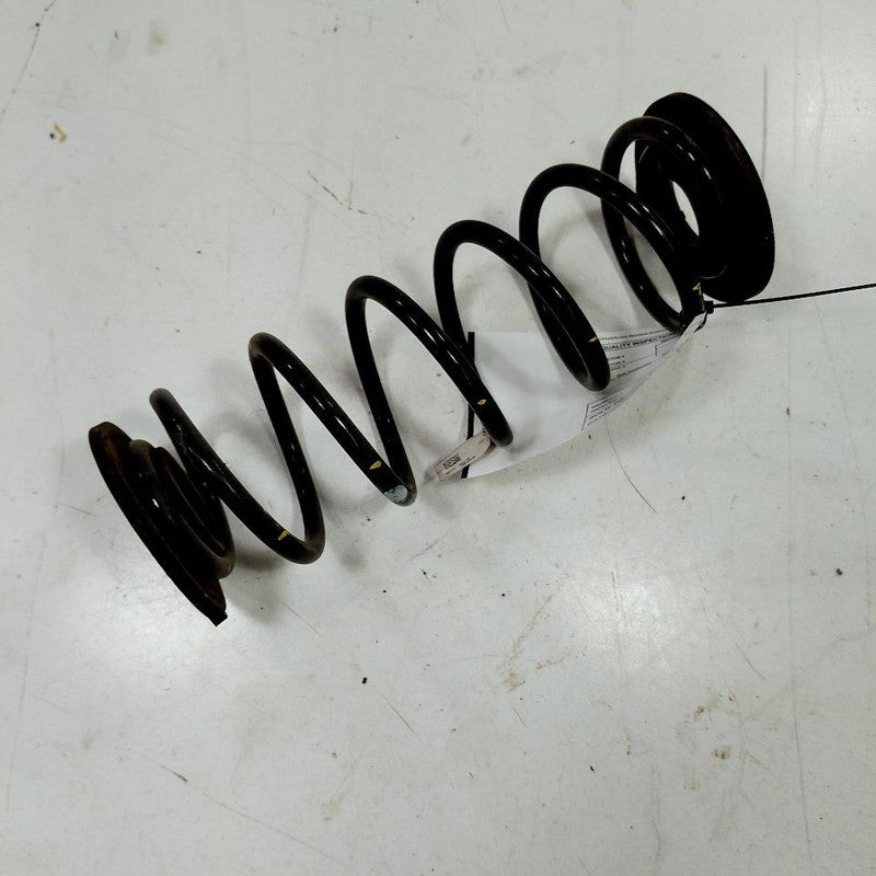 Coil Spring Rear Naturally Aspirated Fits 21-23 Hyundai Elantra OEM