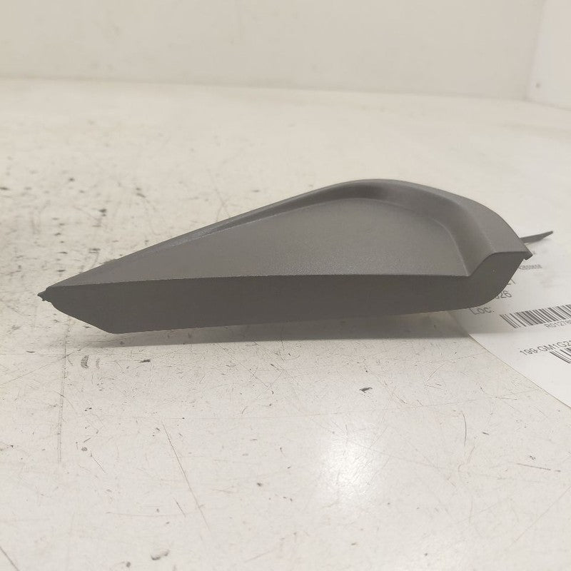 Chevy Trax Passenger Right Front Fender Mirror Corner Trim {42650658} 
