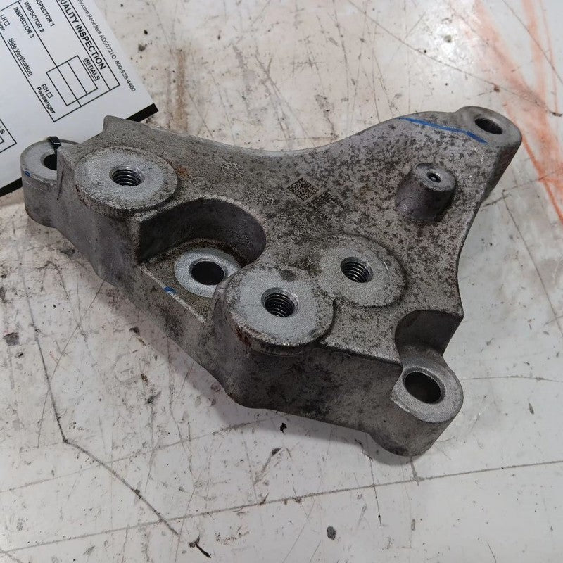 Jeep Compass 2.4 Engine Motor Mount Left Driver  2018 2019 2020 2021 2022