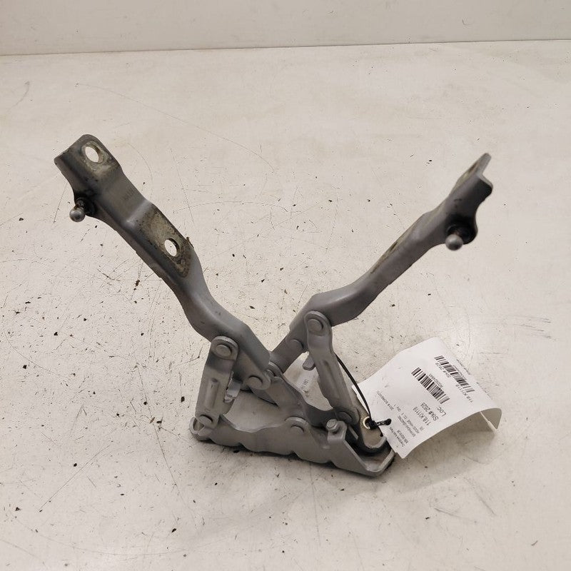 Kia Sorento Hood Hinge Set Left and Right  2018 2017 2016