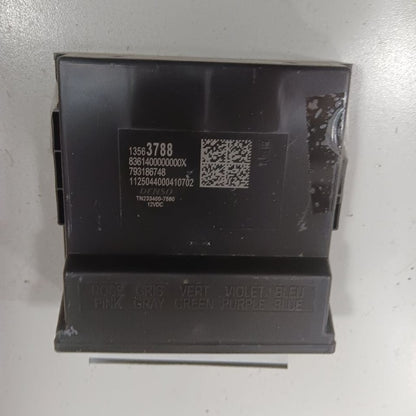 2025 GMC Acadia Gateway Control Module {13566788} OEM