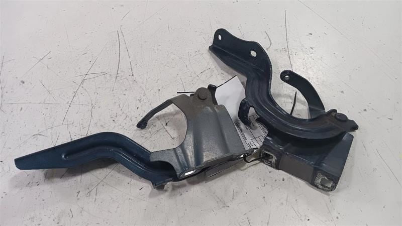 Nissan Rogue Hood Hinge Set Left and Right  2014 2015 2016 2017 OEM