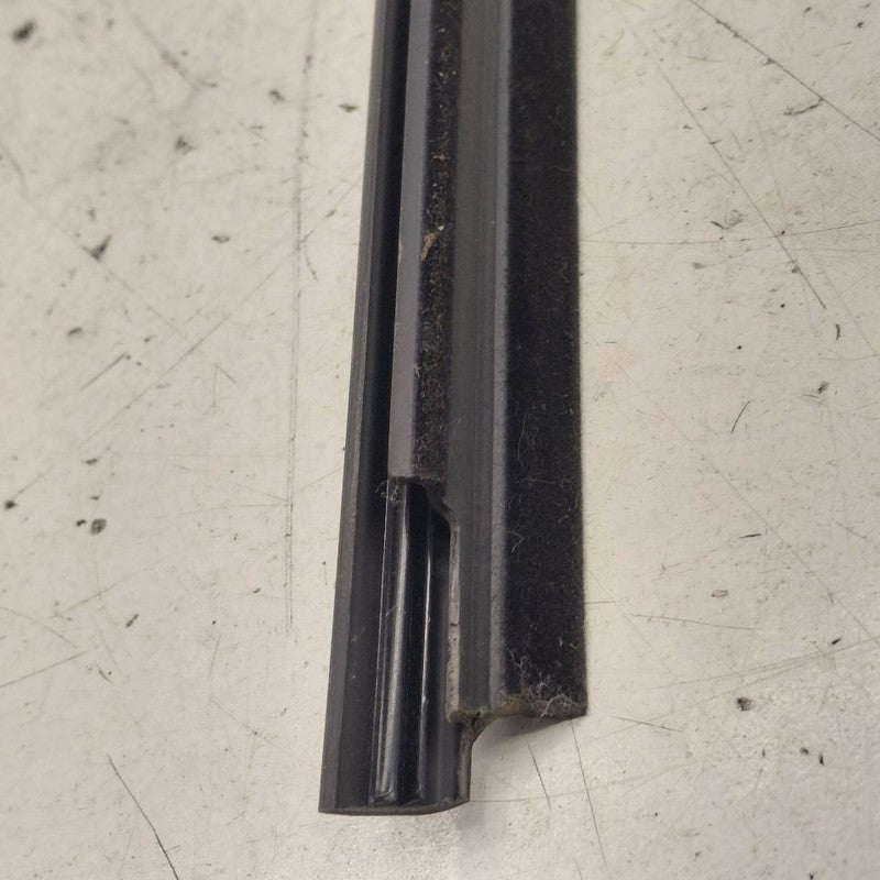 Mitsubishi Mirage Door Glass Window Weather Strip Trim Front Left Driv