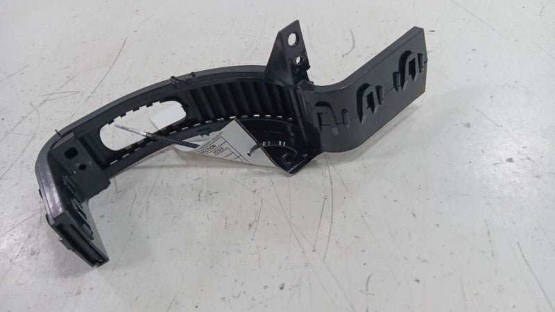 Volkswagen Golf E-BRAKE DUST COVER TRIM 2010 2011 2012 2013 2014 OEM