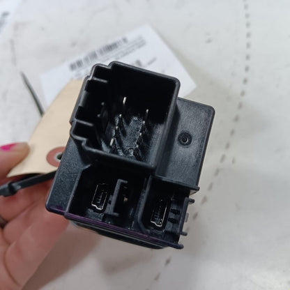 Jeep Compass Front Charging Port 5XG28DX9AC 2017 2018 2019 2020 2021 2022 2023