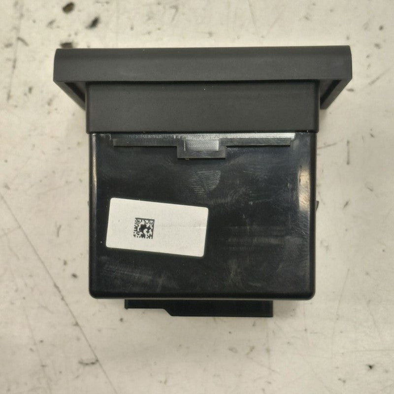 Kia Sportage USB Plug In Hub Port  2020 2021 2022